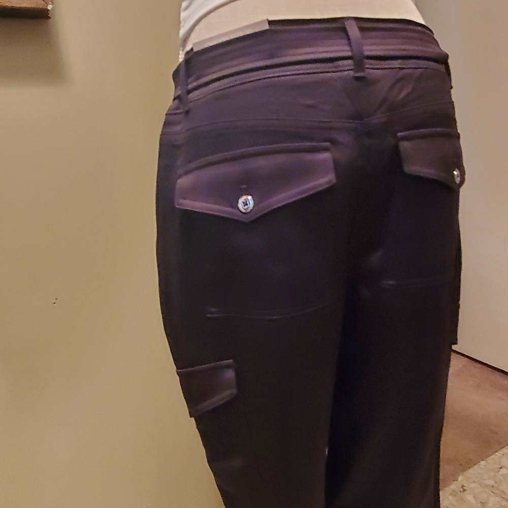 Pants - Picture 3 of 6